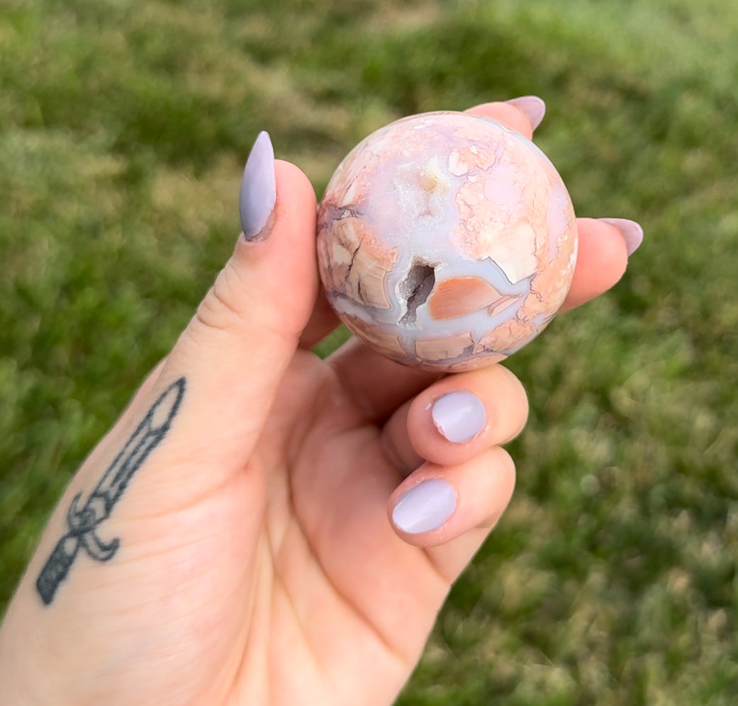 Pink Agate Sphere (unconditional love) (E) 124g