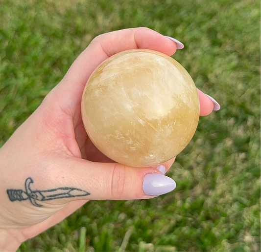 Honey Calcite Sphere (empowerment & abundance) (E) 365g