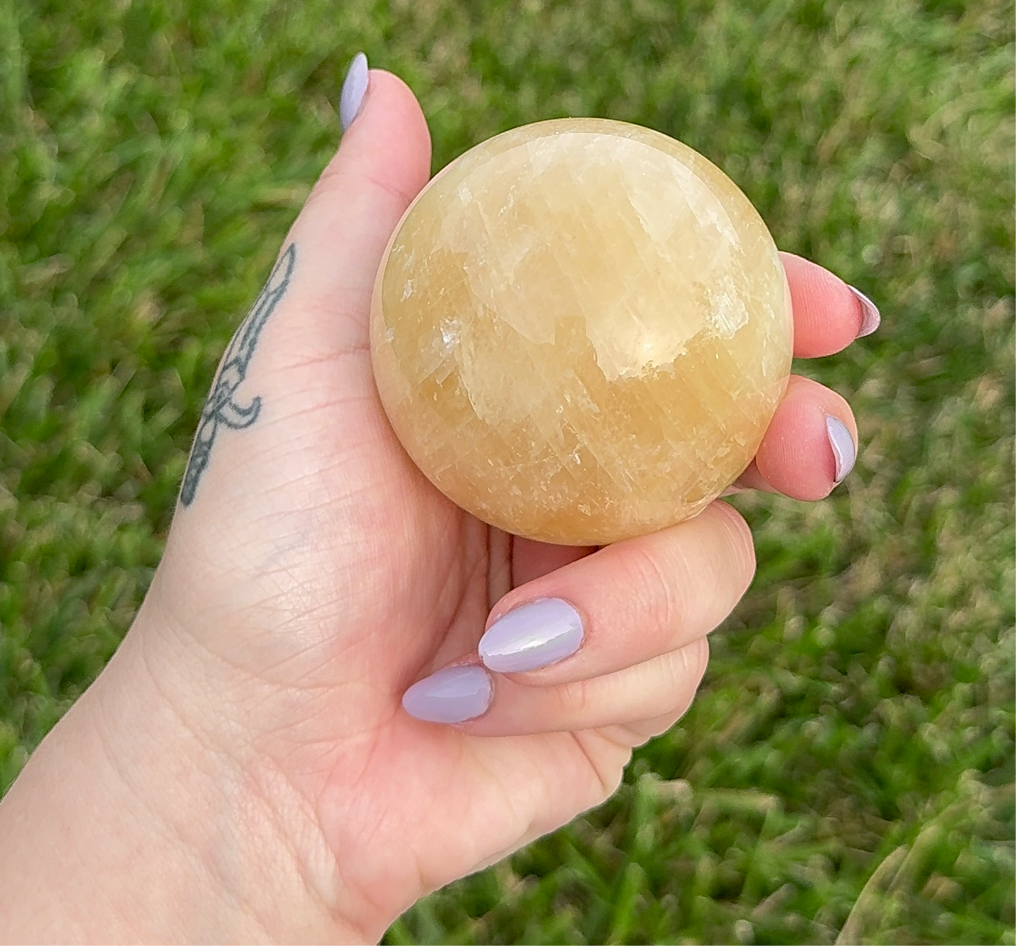 Honey Calcite Sphere (empowerment & abundance) (E) 365g