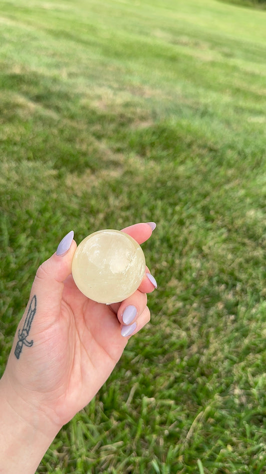 Honey Calcite Sphere (empowerment & abundance) (G) 167g