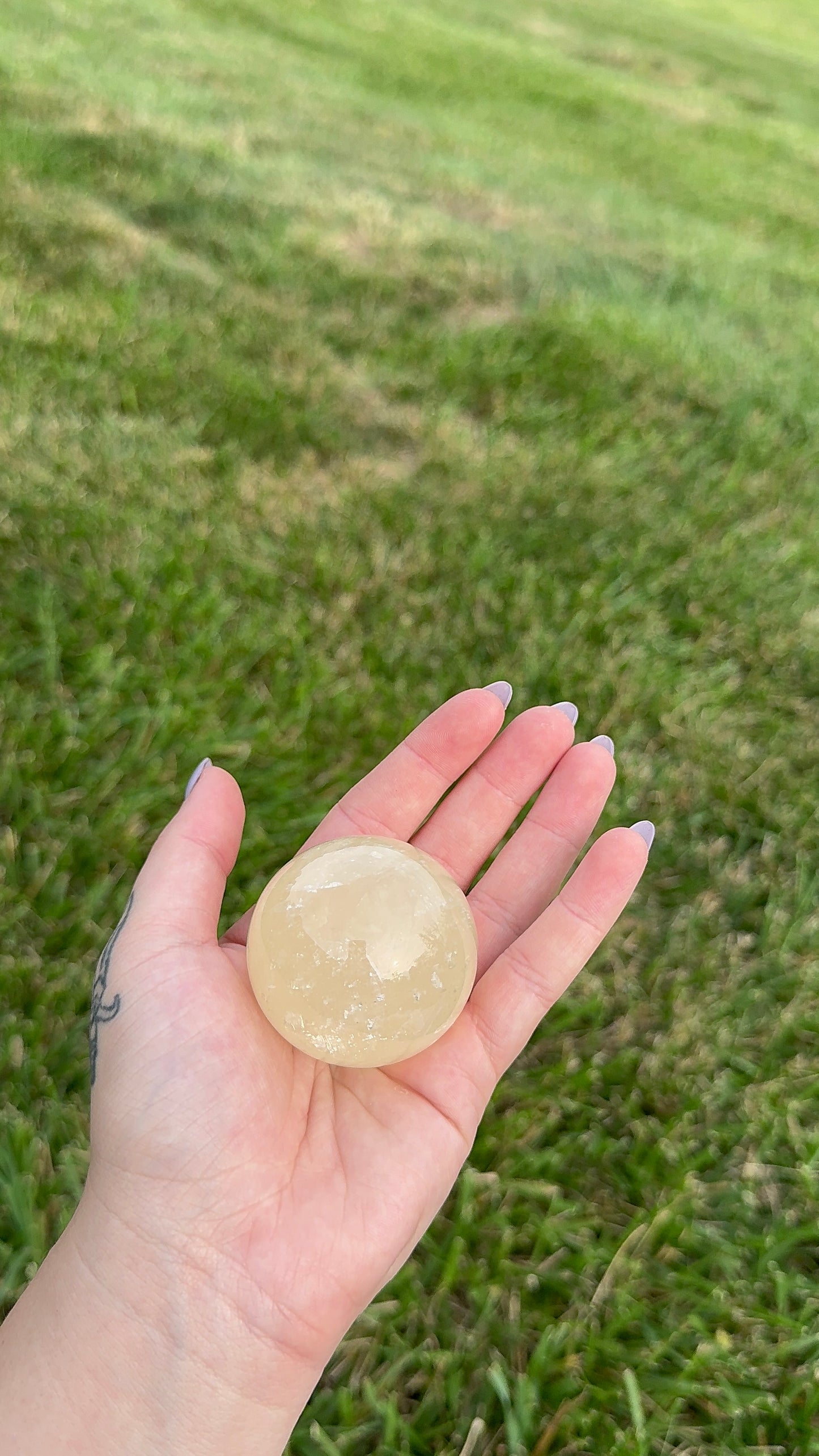 Honey Calcite Sphere (empowerment & abundance) (G) 167g