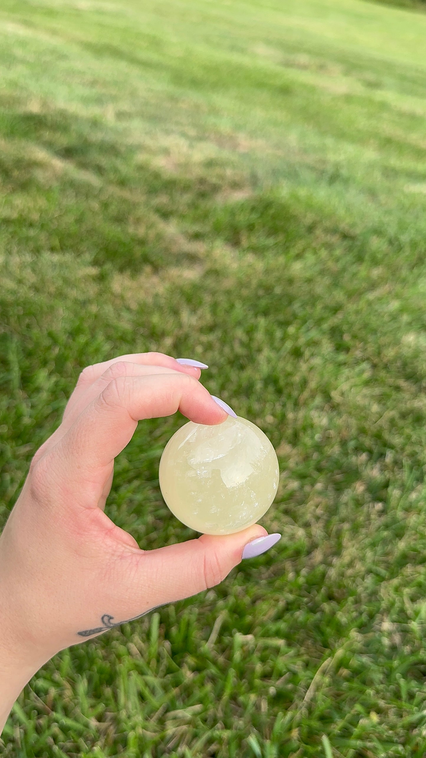 Honey Calcite Sphere (empowerment & abundance) (G) 167g