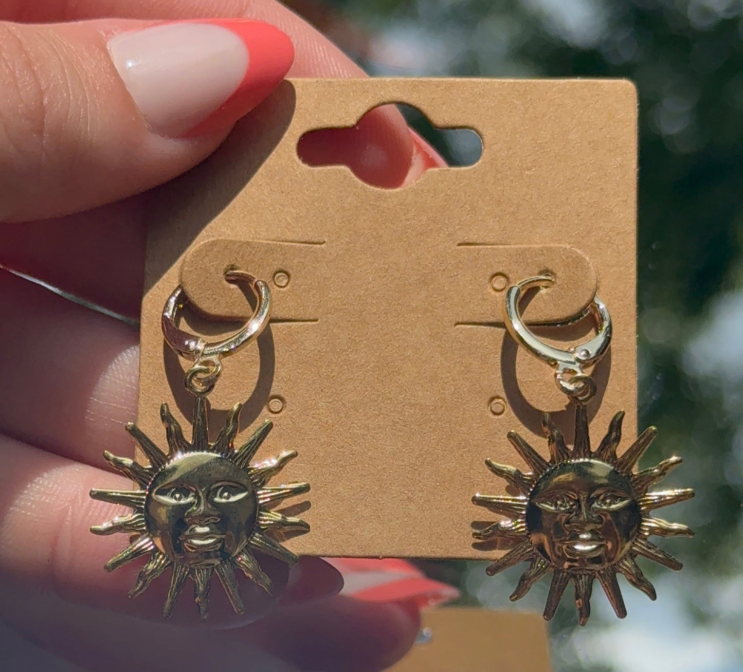 Happy Sun 14k Gold Hugge Hoops