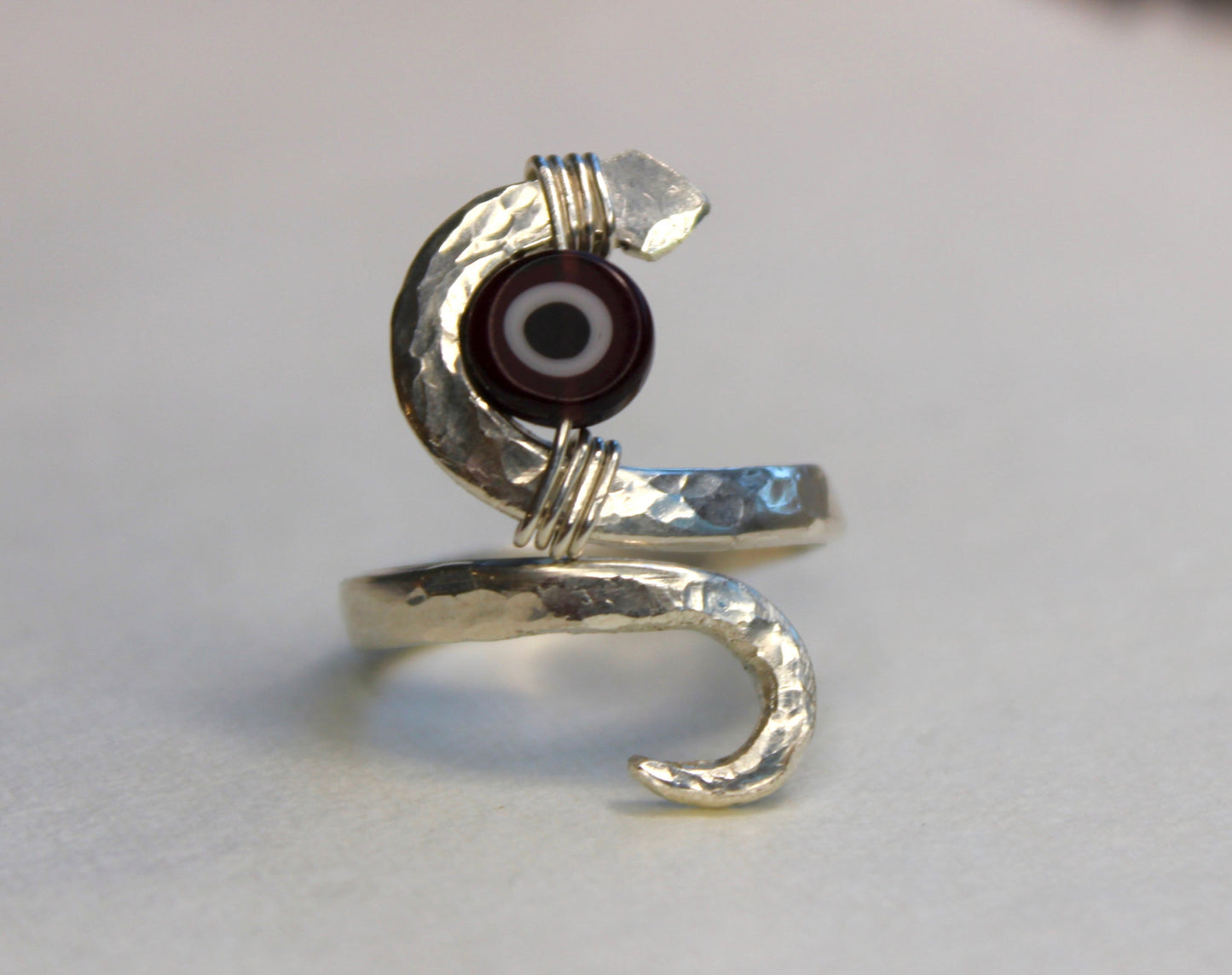 (A2) Handmade 925 Sterling Silver Ring (Size 9)